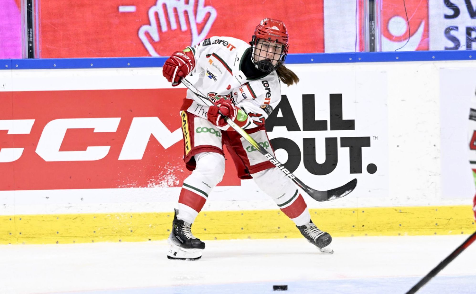 Photo by Leif Boman / FOD Sport Photo - Adela Sapovalivova Named SDHL Rookie of the Year