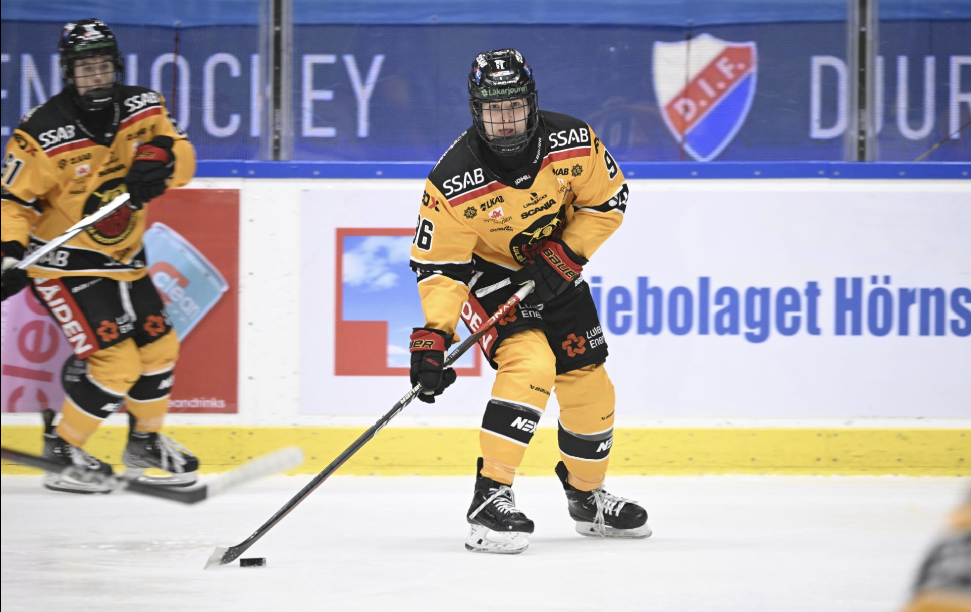 Photo by FOD Sport Photo / Leif Boman - Nieminen Not Coming To PWHL, SDHL Looking To Hold Top Players