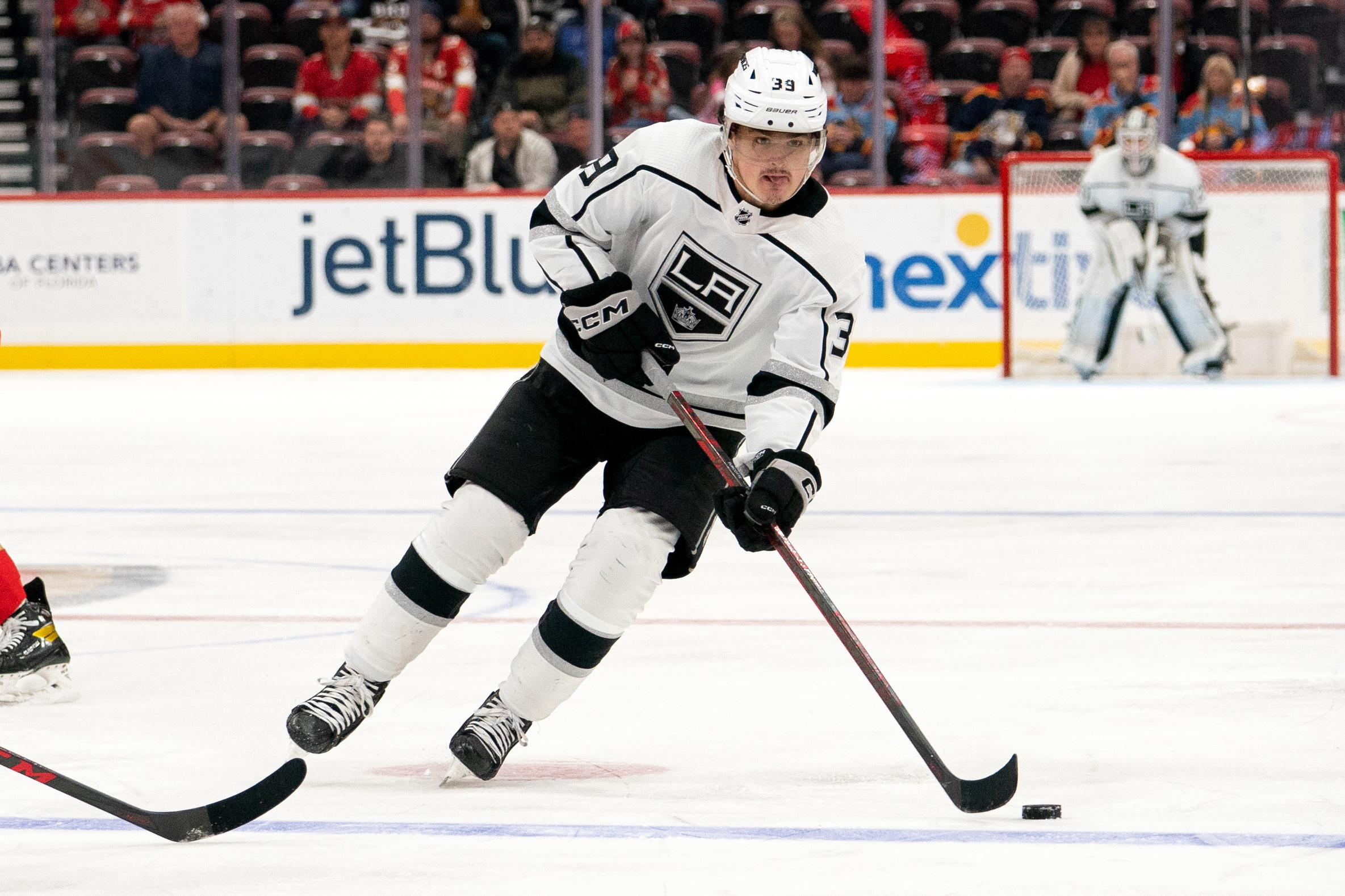 Breaking News: Perry'S Socal Return – The Impact On The Kings! - zu5hwno