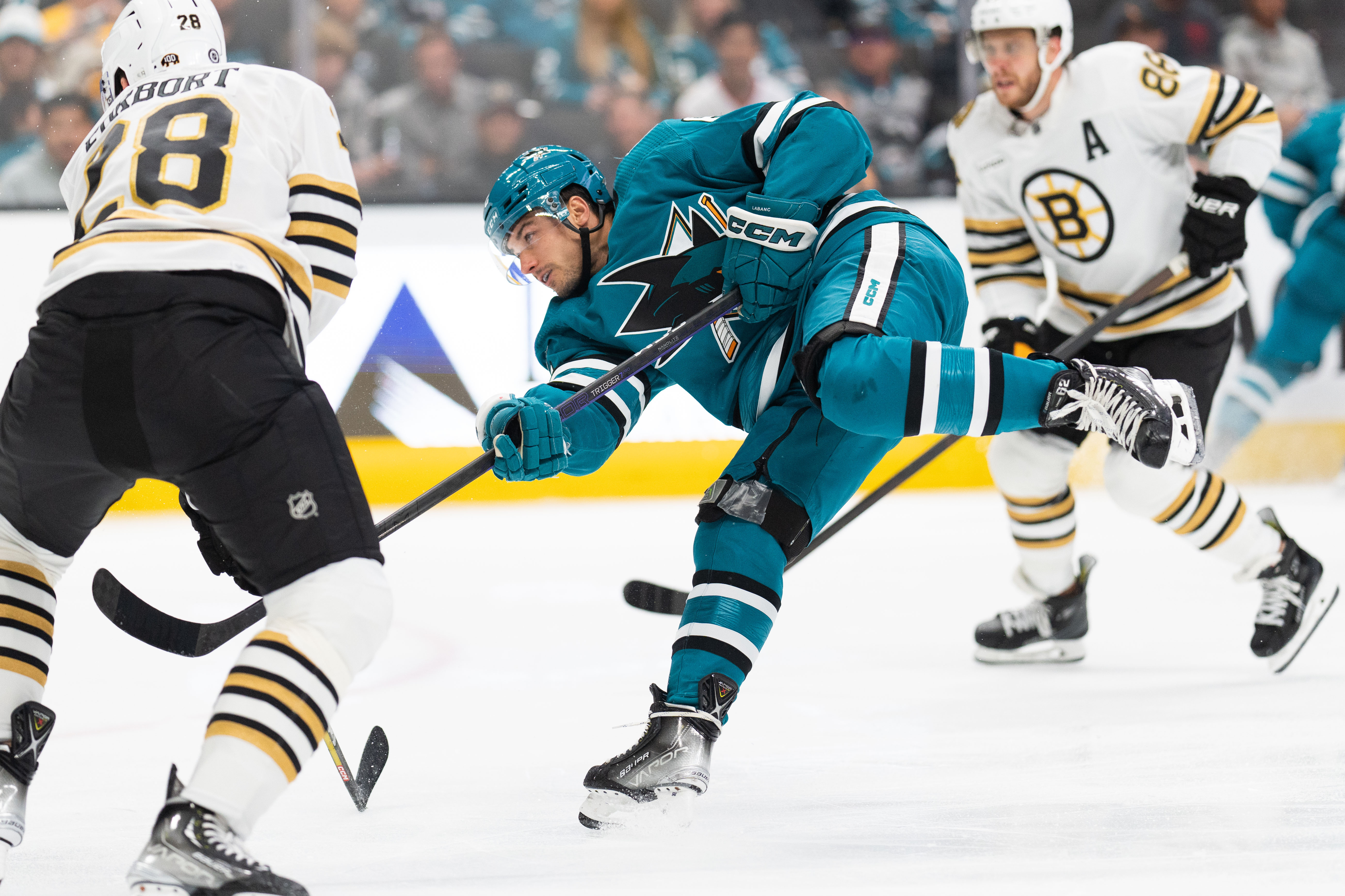 Stan Szeto-USA TODAY Sports - Pregame Preview #23: Sharks Visit Bruins; Hertl Remains Out