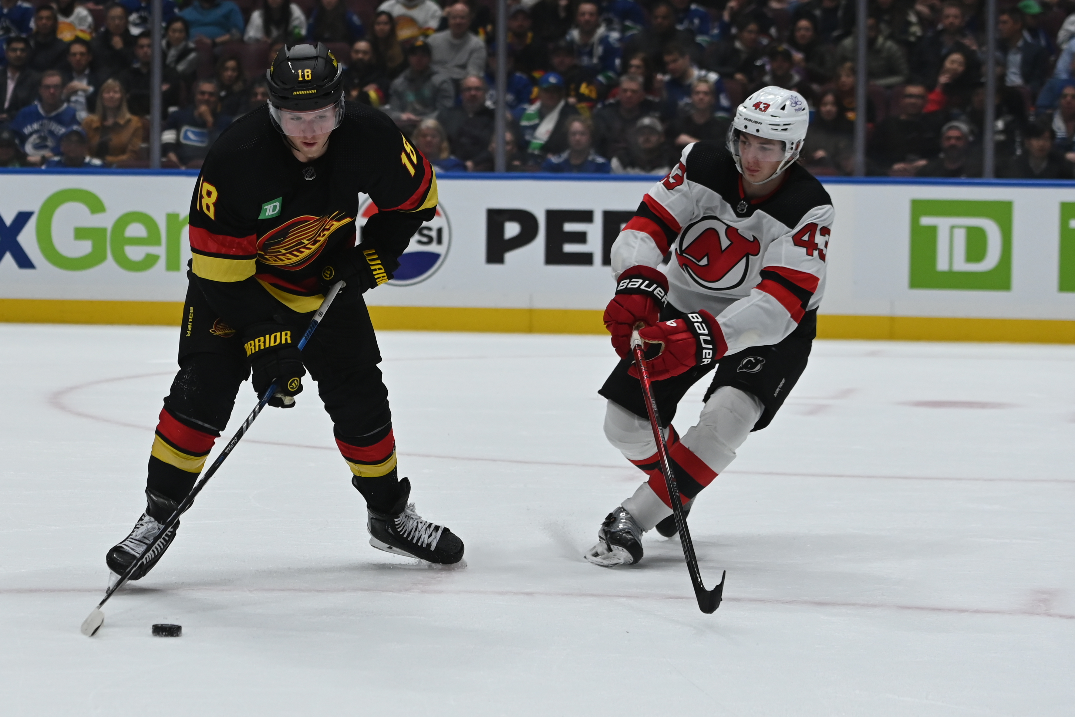 Photo by Simon Fearn-USA TODAY Sports - Hughes Bowl Lives Up To The Hype As Canucks Fall 6-5 To The Devils