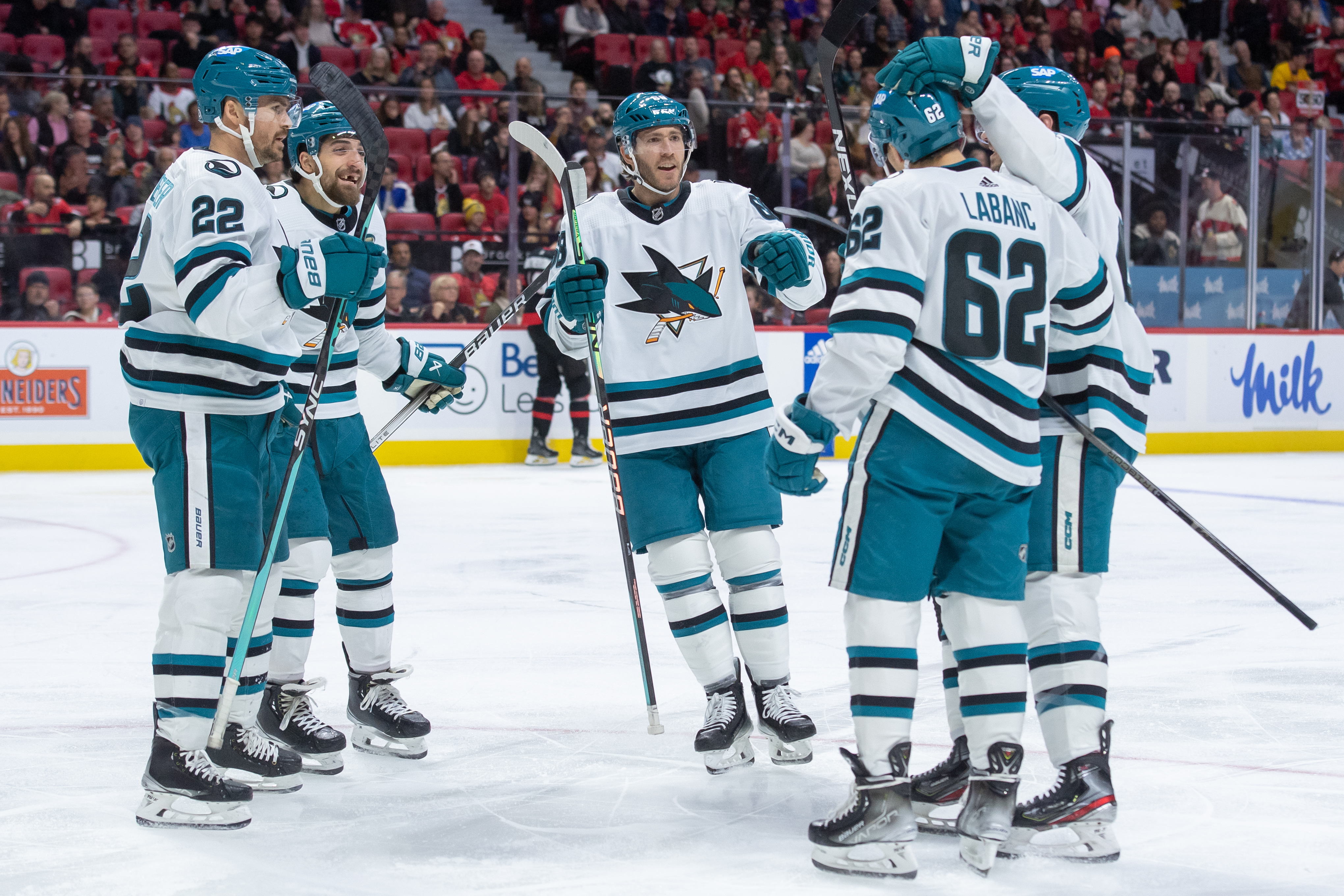 Marc DesRosiers-USA TODAY Sports - Tarasenko Scores At Buzzer; Senators Beat Sharks 5-4