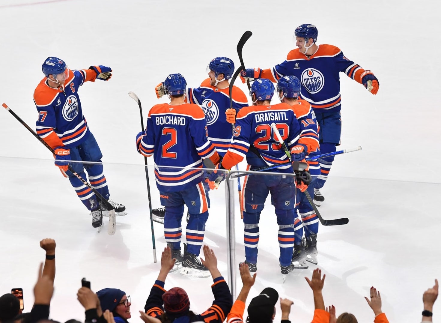 Andy Devlin (Edmonton Oilers) - Oilers Stick To Status Quo On The Road