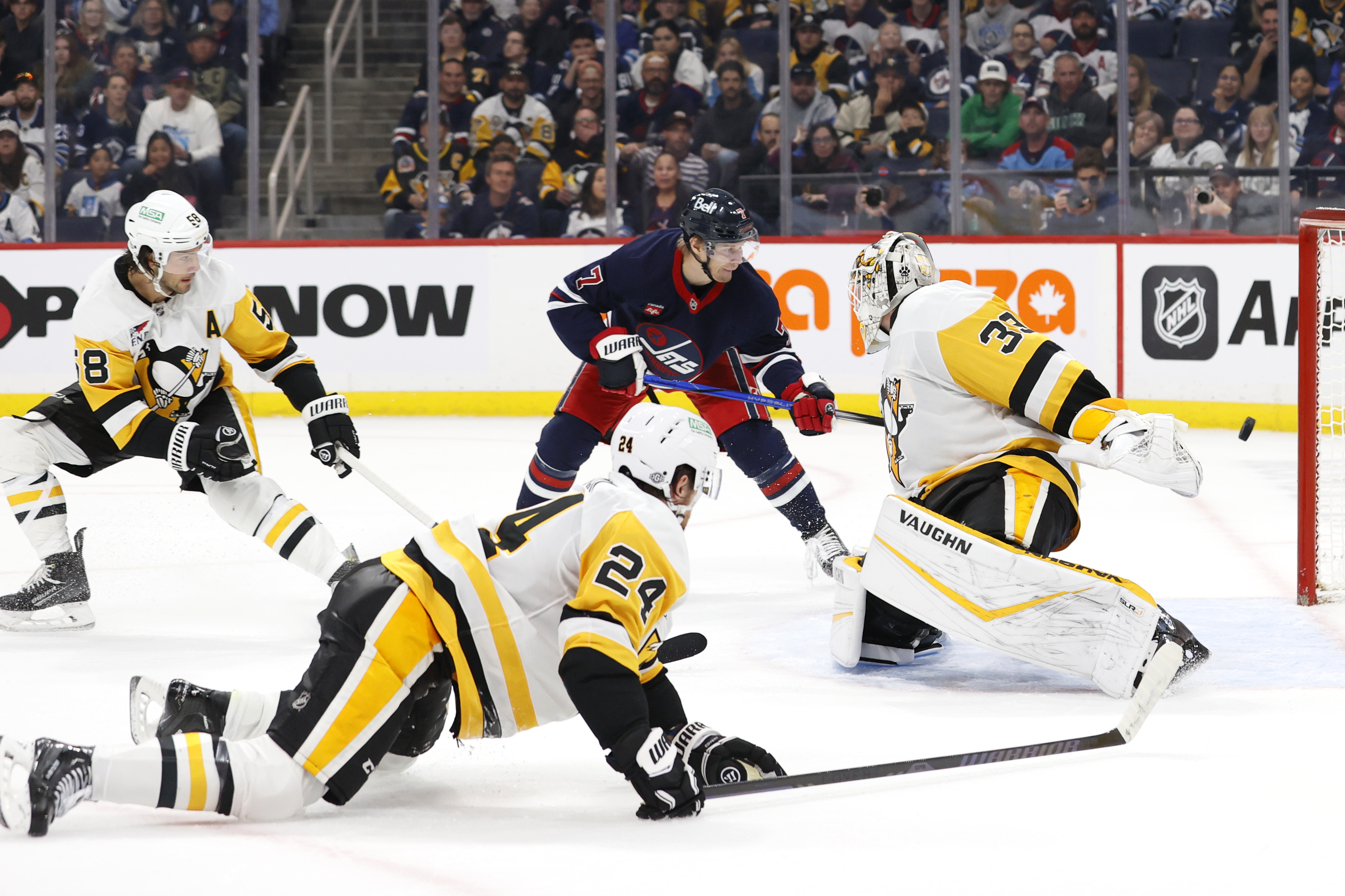James Carey Lauder - Imagn Images - Defense Falters, Penguins Fall To Jets, 6-3