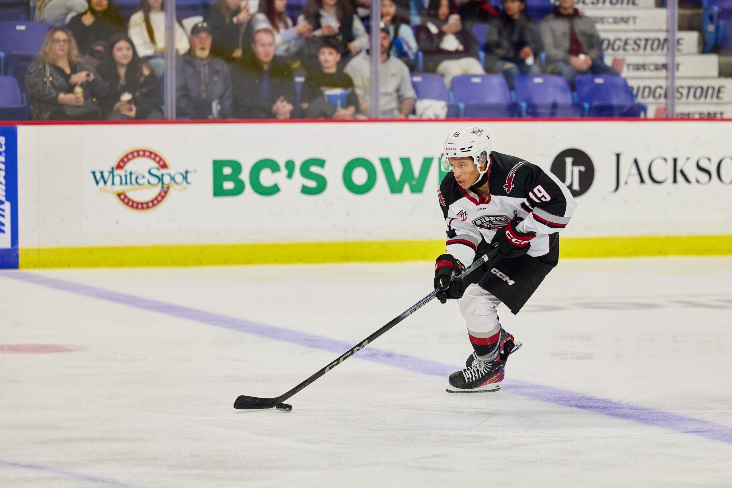 Photo by Rob Wilton/Vancouver Giants - WHL Player Profiles: Cameron Schmidt