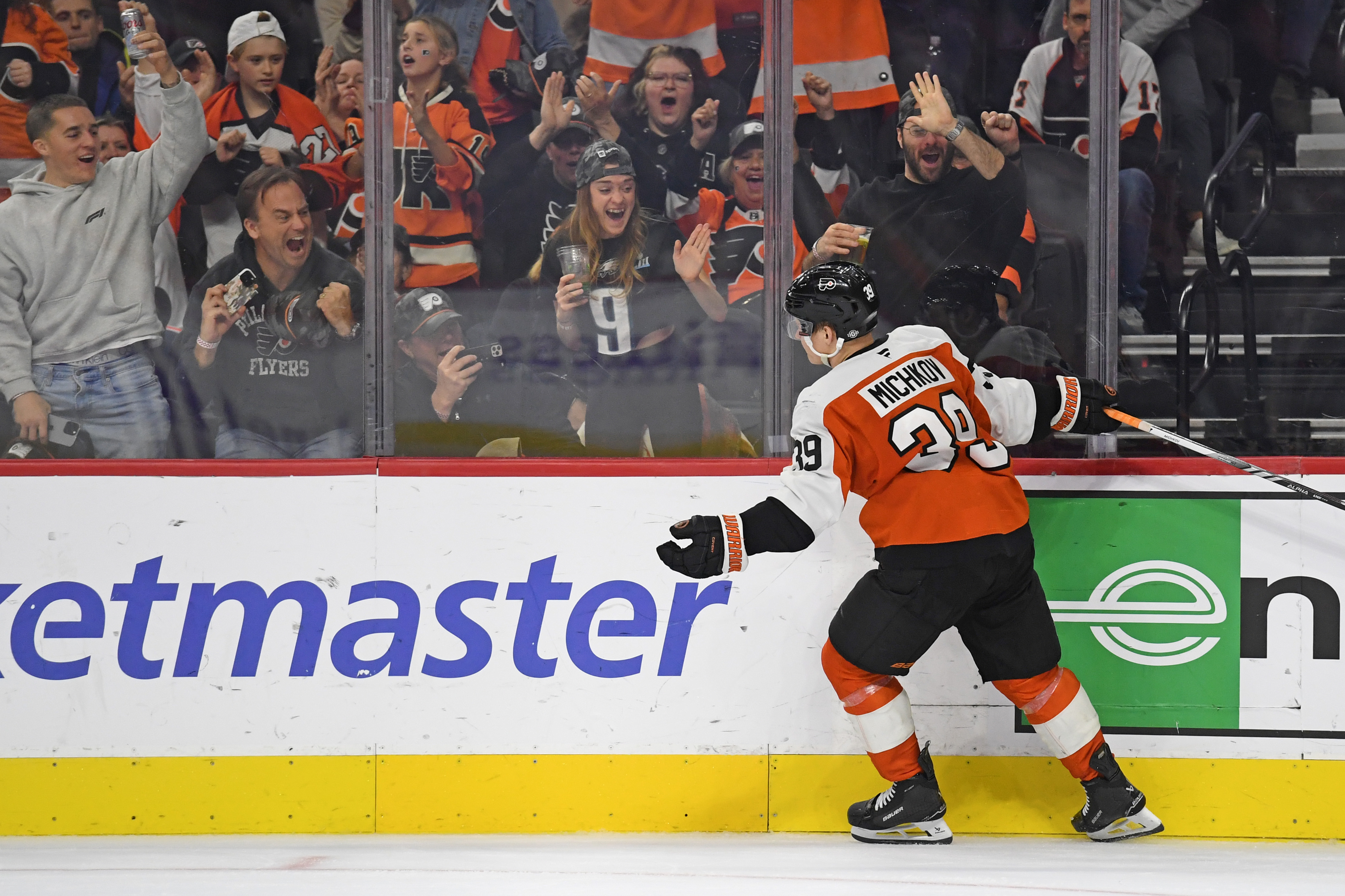 © Eric Hartline-Imagn Images - Flyers Star Rookie Has Monster Response Game
