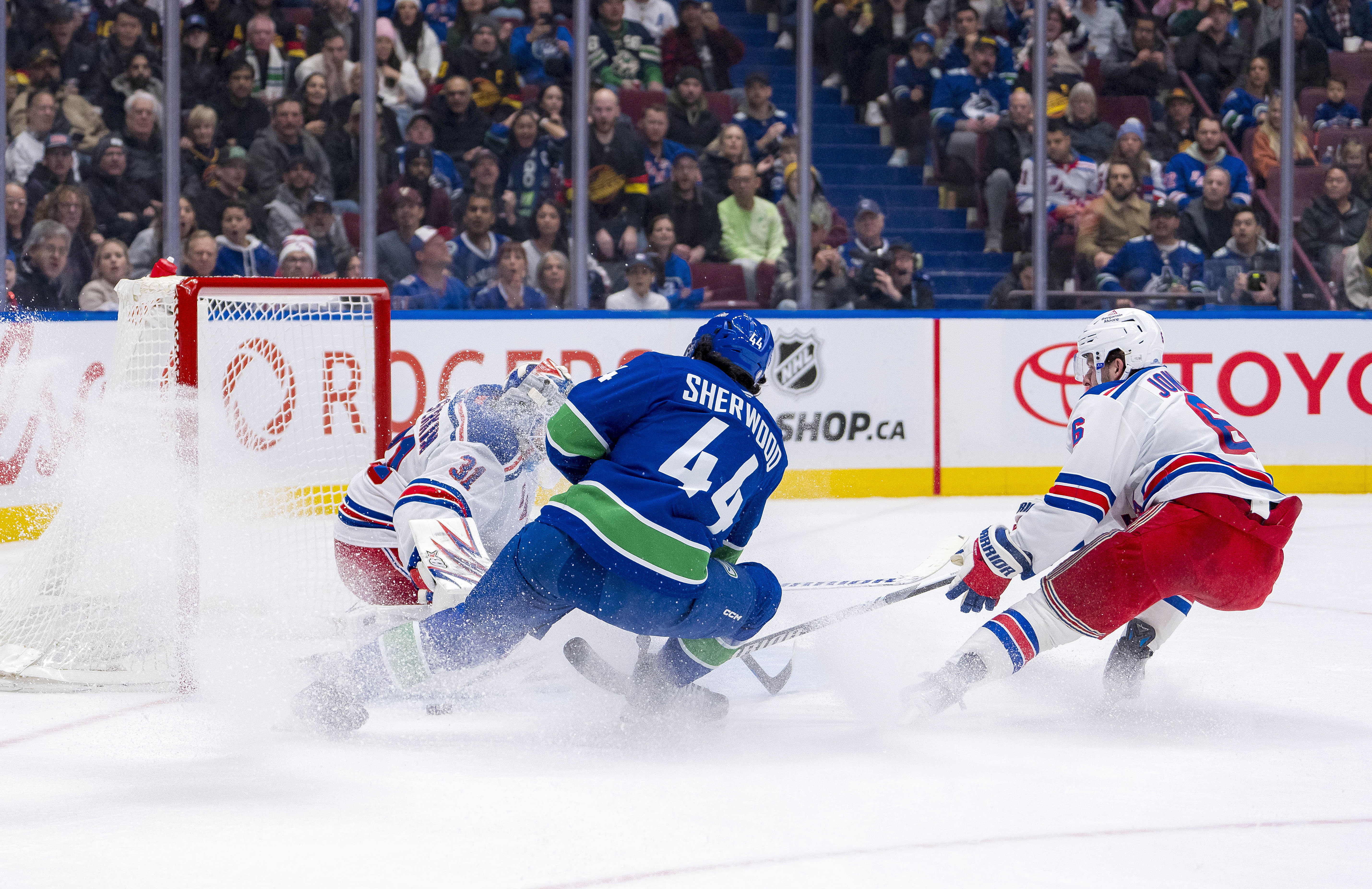 Photo by Bob Frid-Imagn Images - Canucks Conclude Six-Game Homestand With 4-3 Loss To The Rangers