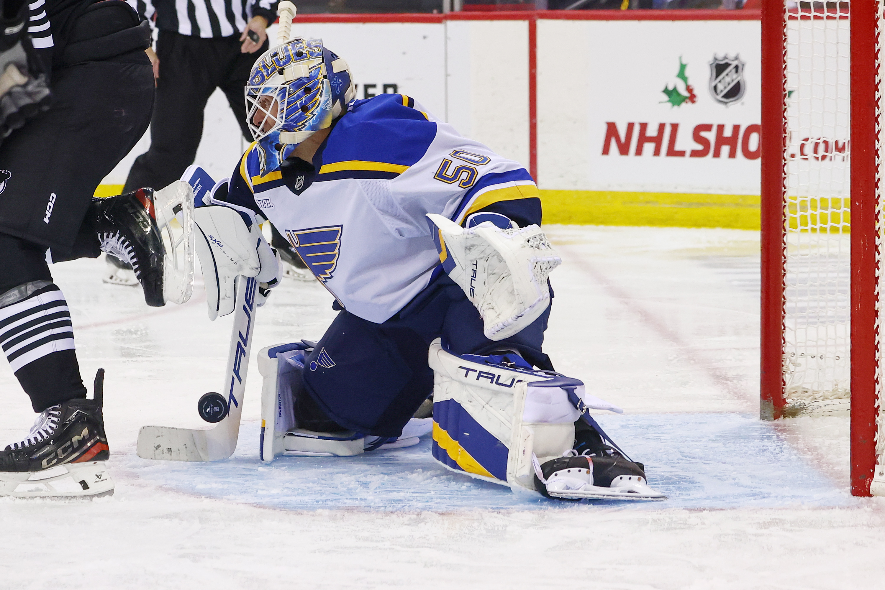Ed Mulholland-Imagn Images - Binnington Sets Blues Record For Most Wins By Goalie In 3-0 Win Against Devils
