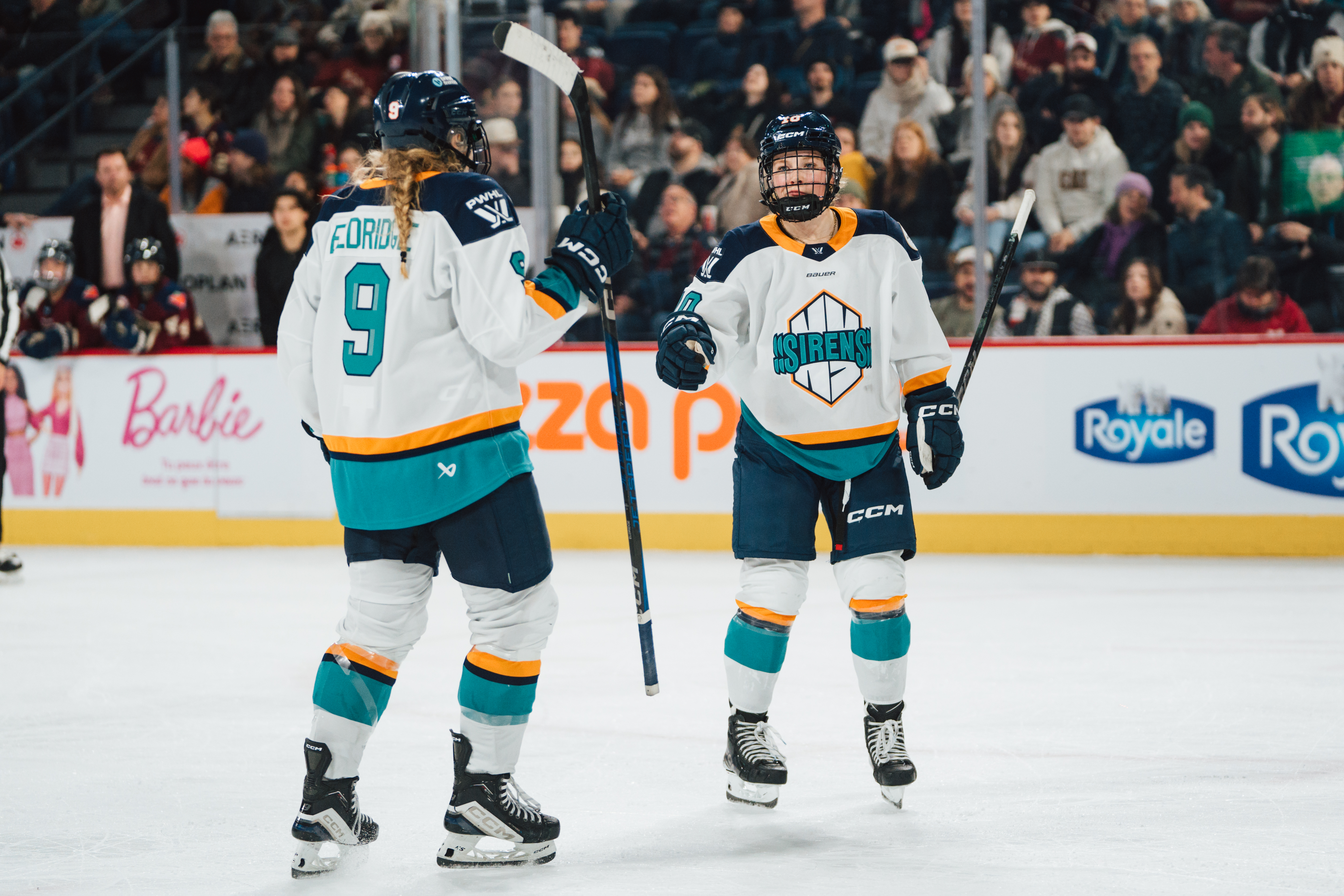 Photo @ PWHL - Fillier Hard To Stop As New York Tops Montreal