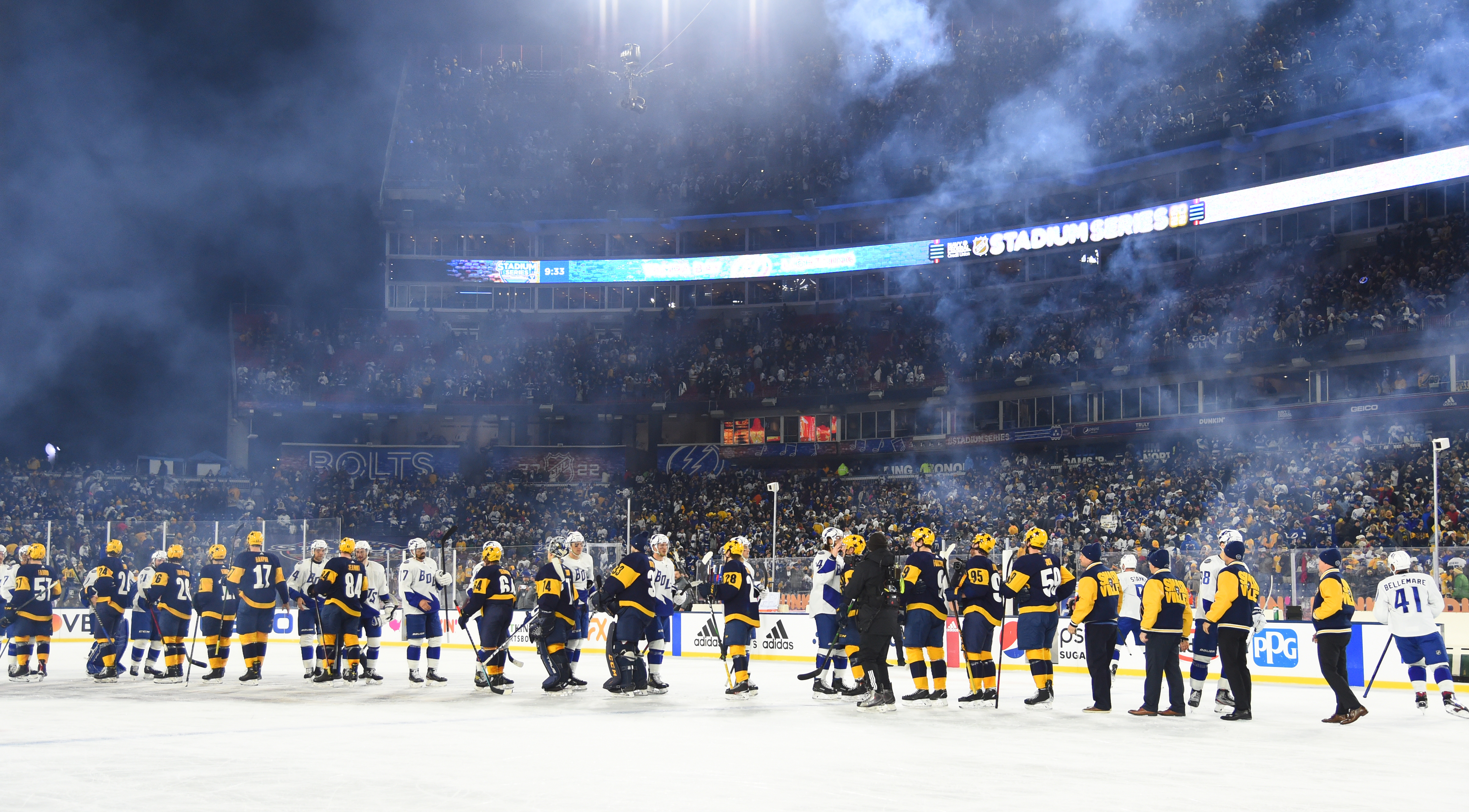 © Christopher Hanewinckel-Imagn Images - Lightning to Host 2026 NHL Stadium Series vs Bruins