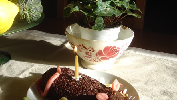rat-novelty-birthday-cake
