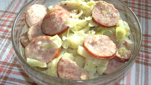 how-to-make-kielbasa-and-cabbage-a-family-recipe-from-poland