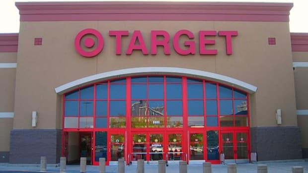everything-you-want-to-know-about-being-a-target-employee