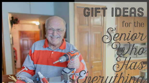 original-gift-ideas-grandparents-elderly-parents