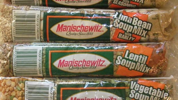 make-your-own-signature-soups-using-manischewitz-cello-soup-mixes