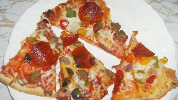 One Bite Frozen Pizza Review Delishably, Barstool Stools Best Frozen Pizza Review