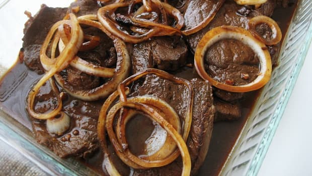 quick-recipe-for-philippine-bistek-the-filipino-beefsteak