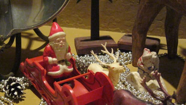 a-very-vintage-christmas-decorating-with-antiques-and-collectibles