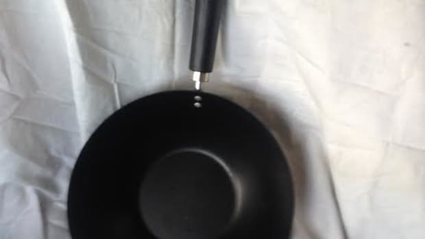 the-best-non-stick-carbon-steel-wok-i-have-ever-used-11-ken-hom-wok-review