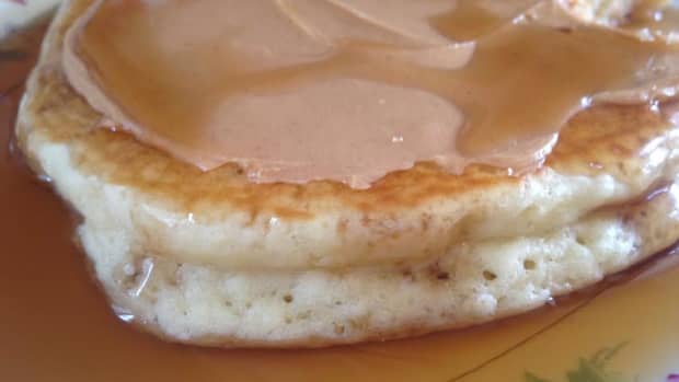 how-to-make-fast-and-easy-plain-pancakes