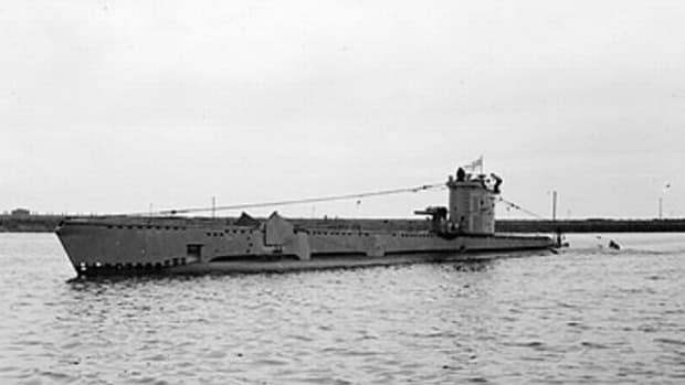 world-war-2-history-u-864-vs-hms-venturer-the-only-time-a-sub-sank-a-sub-while-both-were-submerged