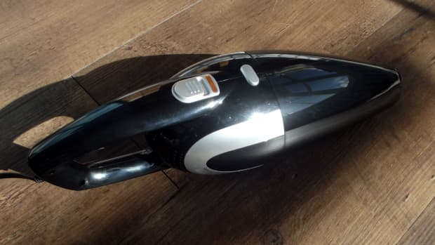 review-of-the-tsumbay-two-in-one-car-vacuum-cleaner