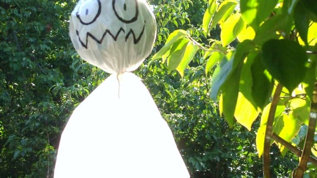 how-to-make-halloween-ghosts-decorations-for-outside