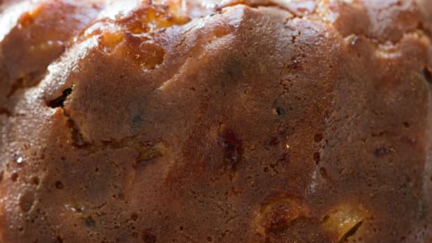 apple-cake-recipe-rum-glaze