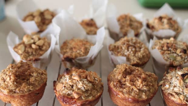 alternatives-to-paper-muffin-cups-a-delicious-experiment