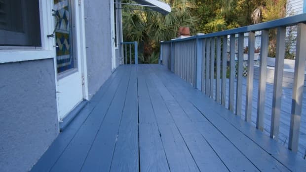 refinishing-and-repainting-my-old-wooden-porch-and-deck