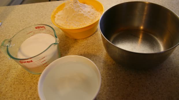 how-to-make-a-salt-dough-volcano