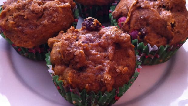 cranberry-muffin-recipes-using-fresh-cranberries
