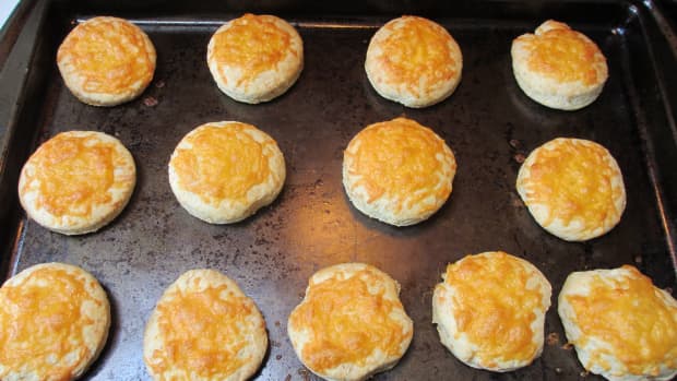 christys-heart-attack-bacon-grease-and-cheese-biscuit-recipe