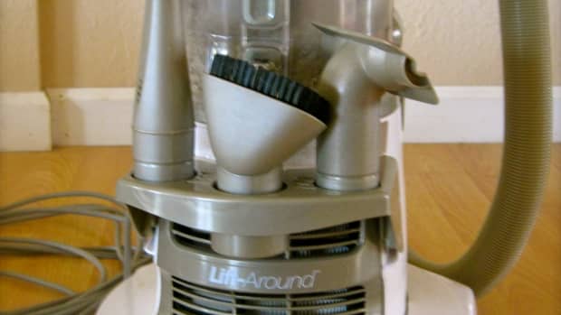 shark-lift-around-canister-vacuum-product-review