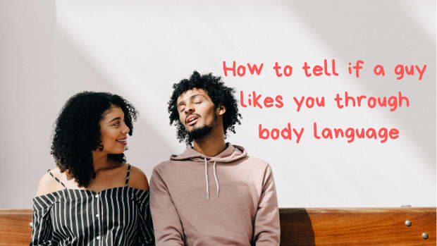 body-language-signs-of-attraction-in-men-signs-that-a-guy-likes-you