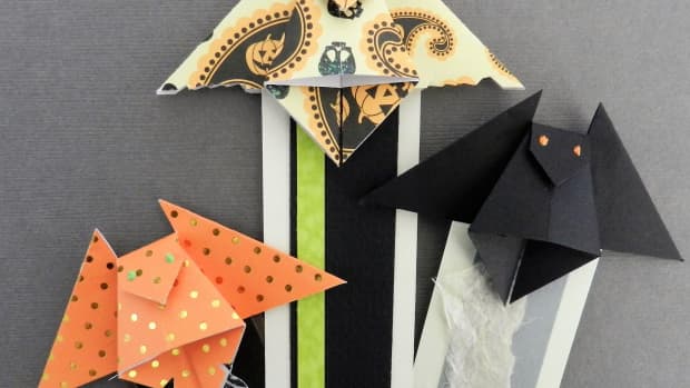 how-to-origami-bat-bookmark