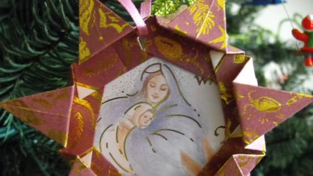 paper-frame-christmas-ornaments-to-make