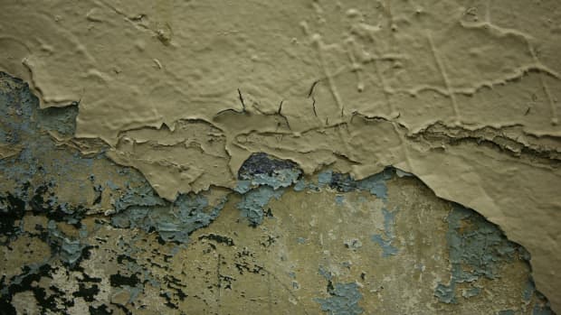 how-to-repair-peeling-paint-removing-old-paint-and-repainting
