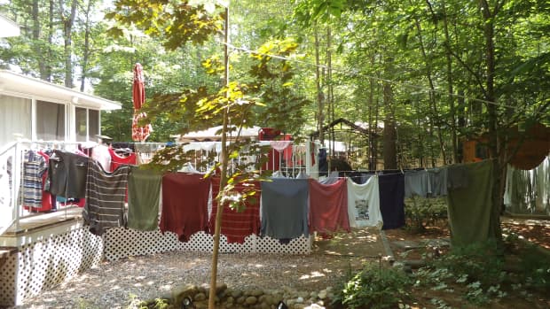 How to Dry Clothes in Humid Weather - Dengarden