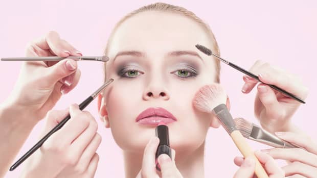 common-makeup-mistakes-that-could-jeopardize-your-health