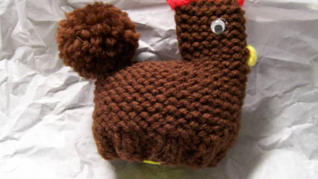 all-that-yarn-little-knitted-chicken-and-crocheted-tiny-bunny