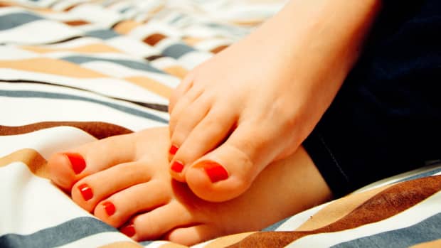 how-to-perform-a-pedicure-at-home