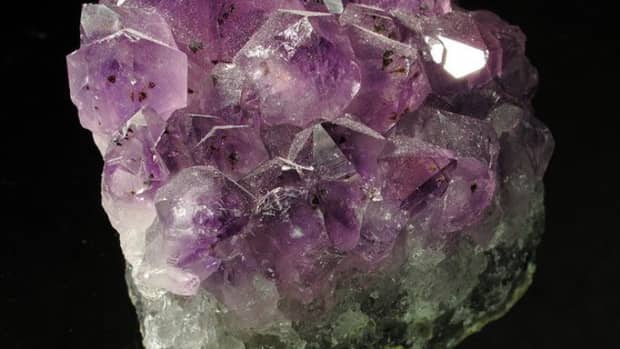 why-you-should-recharge-your-crystals-and-practical-methods-to-do-so