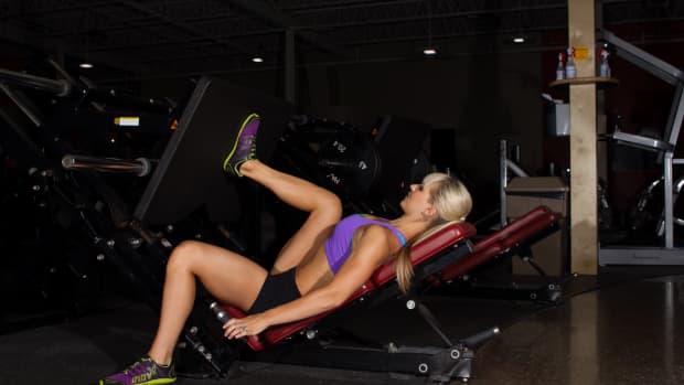 how-to-get-a-big-sexy-butt-by-doing-one-legged-leg-press