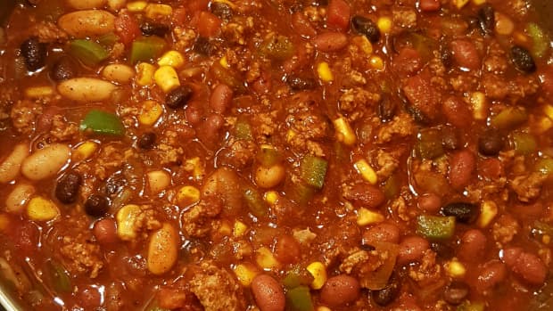 everything-but-the-kitchen-sink-chili