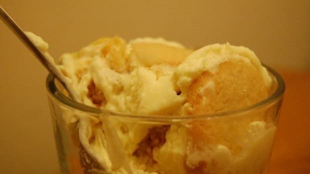 3-scrumptious-desserts-banana-pudding-punch-bowl-cake-and-tiramisu-recipes