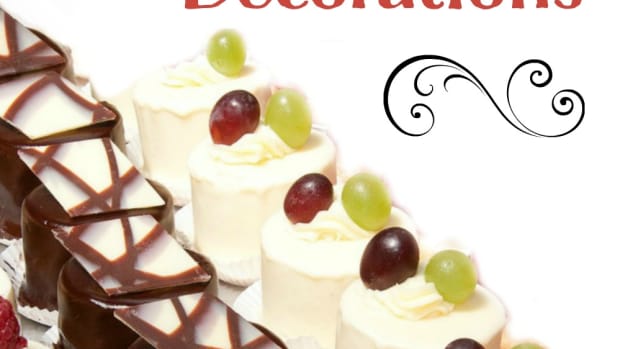 how-to-decorate-petit-fours