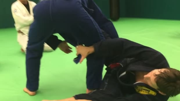 how-to-set-up-worm-guard-a-bjj-tutorial