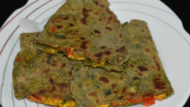 pearl-millet-and-fenugreek-leaves-pancakes-or-bajra-and-methi-roti-recipe