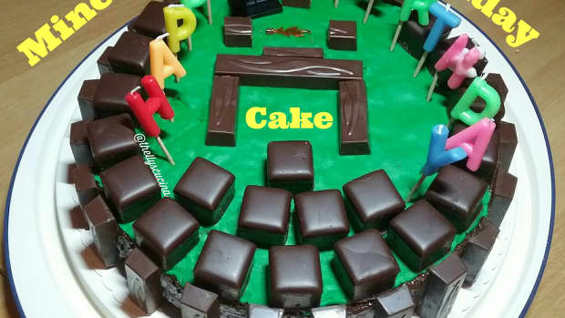 Minecraft Sword Pull-Apart Cupcake Cake - JavaCupcake